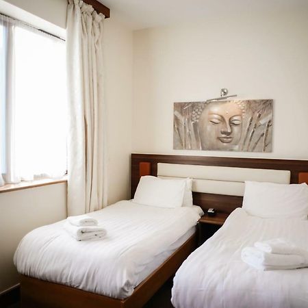 Airlink Hotel Hayes  Εξωτερικό φωτογραφία