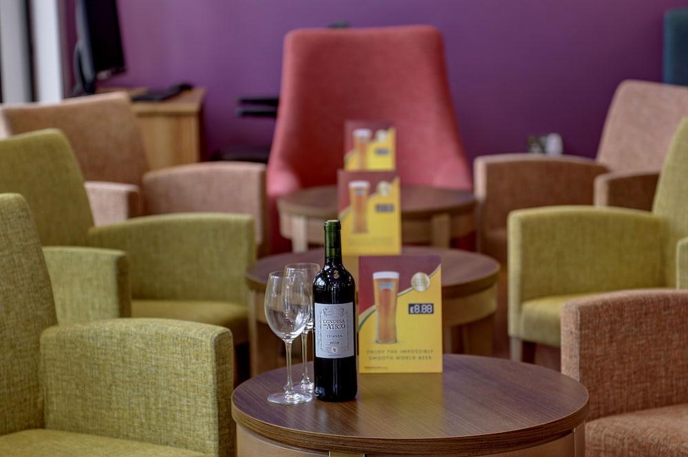 Airlink Hotel Hayes  Εξωτερικό φωτογραφία