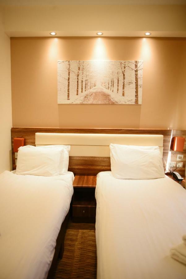 Airlink Hotel Hayes  Εξωτερικό φωτογραφία